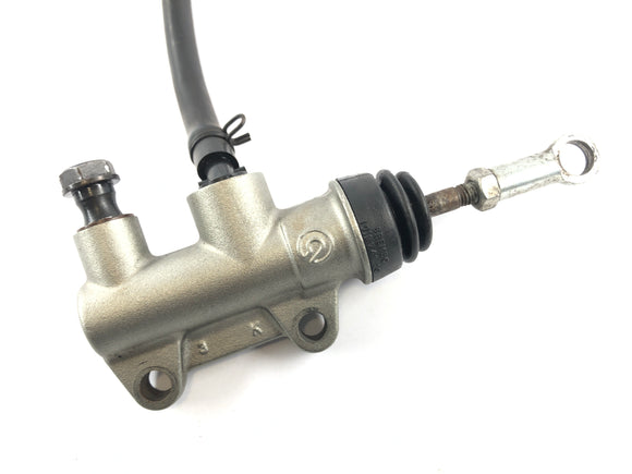 Ducati 1098 S H7 [2009] - тормозный насос позади