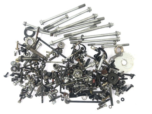 Kawasaki ZX -10 ZXT00B [1990] - Šrouby a zbytkové části jsou svazek