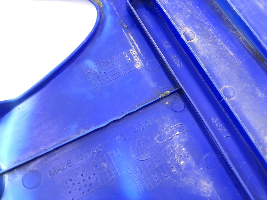 Yamaha YZ 426 F [2000] - Tankverkleidung Seitenverkleidung links