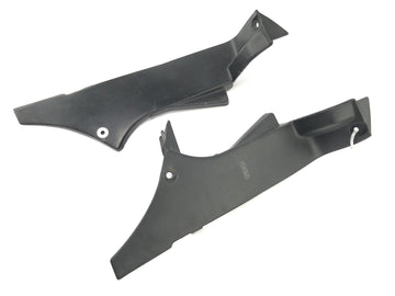 Honda CBR 900 RR SC28 [1994] - Innenverkleidung Cockpit links und rechts