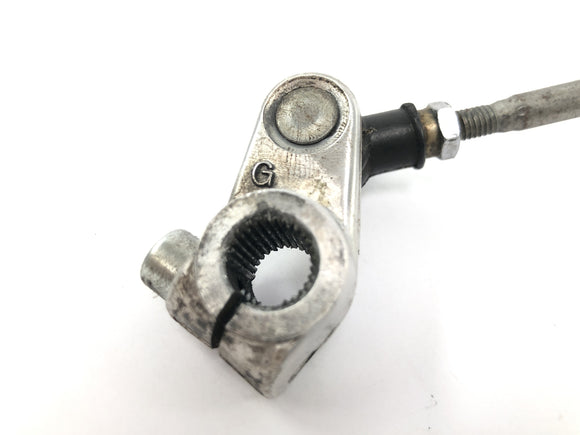 Yamaha YZF 750 R 4HN [1995] - Fahrer Fußrastenanlage links mit Schaltpedal und Gestänge