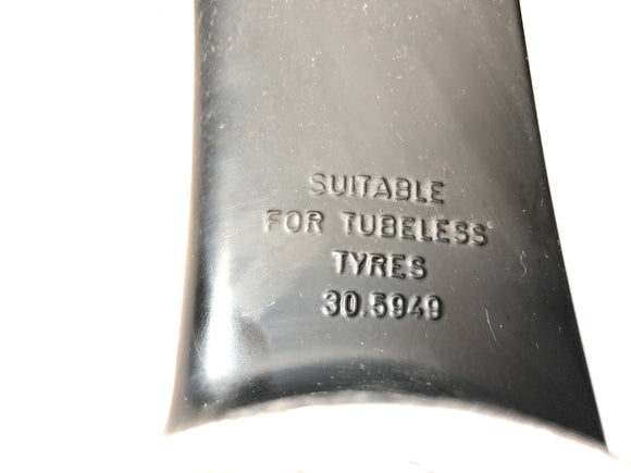 Triumph Speed ​​Triple 955i [1999] - Hinterrad Rim v zadní části 190/50 ZR17