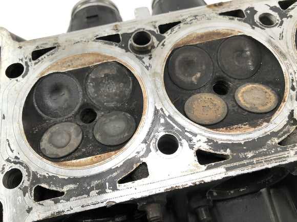 Kawasaki GPZ 1000 RX [1987] - Zylinderkopf nicht komplett