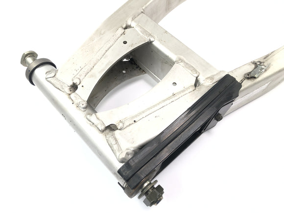 Yamaha XJR 1300 RP06 [2002] - Basculante basculante rueda trasera