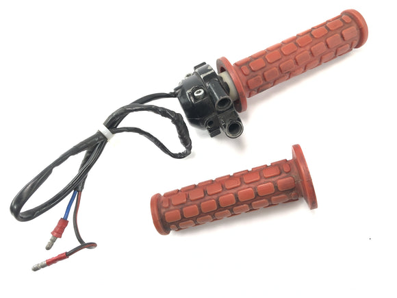 Yamaha XT 600 43F [1985] - Manunhão do guidão direita do guidão do comutador com borracha de alça