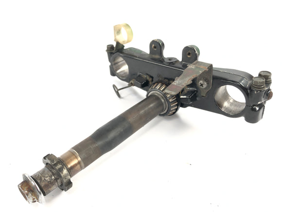 Yamaha XT 550 5Y3 [1982]  - 下面的Gabl Bridge