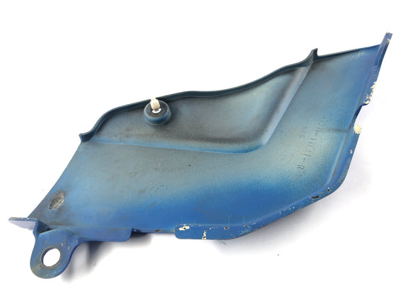 Suzuki GSX -R 1100 W GU75 C [1993] - Покрытие воздушного фильтра на правой оболочке