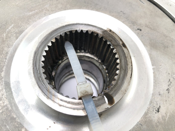 Triumph Sprint St 1050 [2005]  - チェーンホイールキャリア付きチェーンホイールスプロケット