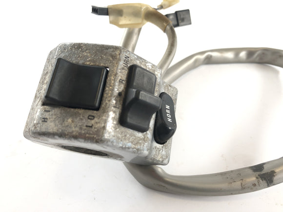 Kawasaki VN 1500 A [1995] - Interruttore del manubrio sui raccordi del manubrio sinistro a sinistra