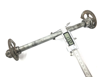 Honda XRV 750 Africa Twin RD04 [1990] - Hinterradachse mit Kettenspannern - 0