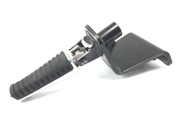 Suzuki VZ 1500 WVCU [2011] - Repose-pieds conducteur gauche Repose-pieds conducteur avec support