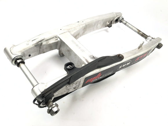 SWM SM 125 R [2018] - Swing de la roue arrière Schwinge avec essieu oscillant et essieu arrière