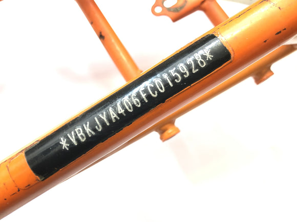 KTM RC 125 [2016] - Rungon päärunko papereilla