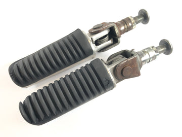 Yamaha XJR 1200 4pu [1995] - Polpette del conducente di poggiapiedi a sinistra e a destra - 0