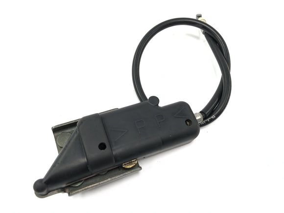 Yamaha YZF R1 RN09 [2003] - Lock de asiento de asiento