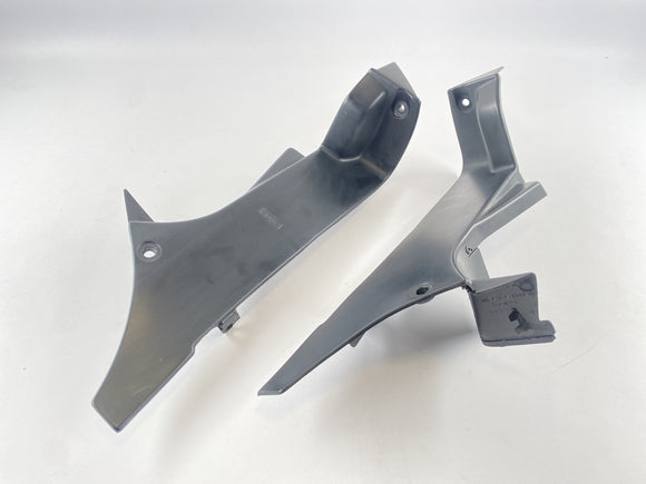 Honda CBR 900 RR SC33 [1996] - Внутренняя облицовка