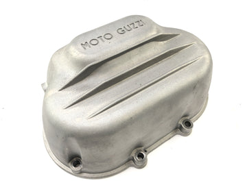 Moto Guzzi V7 Special [1971] - Venttiilikansi oikealla