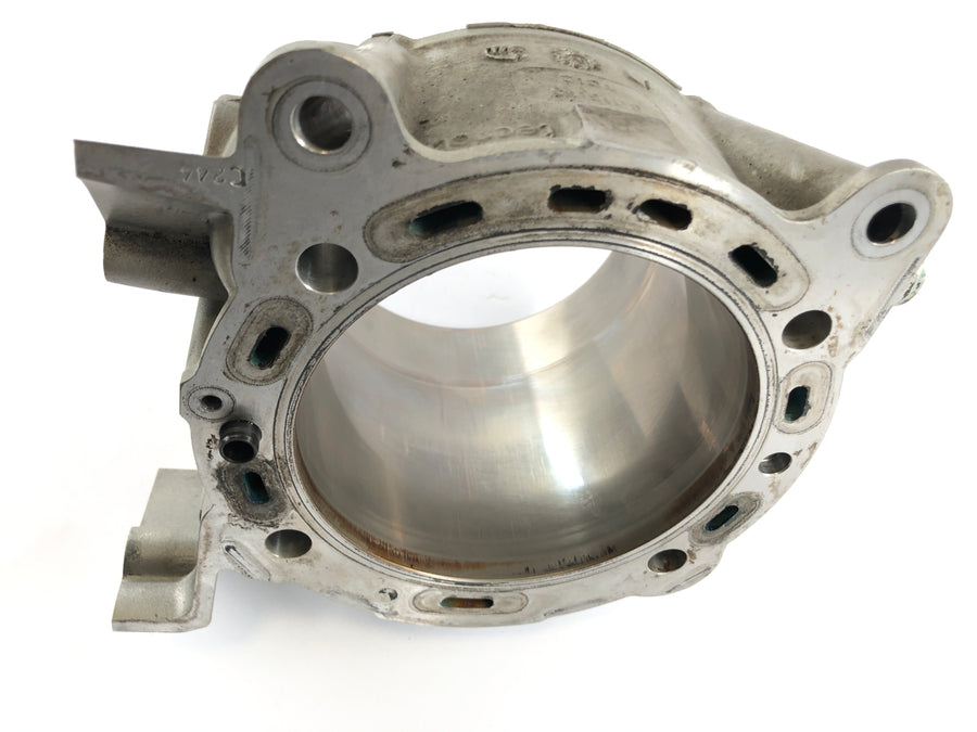 Ducati 1098 S H7 [2009] - цилиндр позади