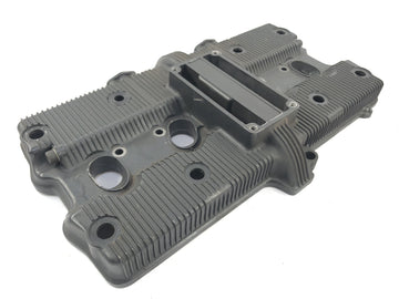 Suzuki GSX R 1100 GV73B [1990] - крышка клапана