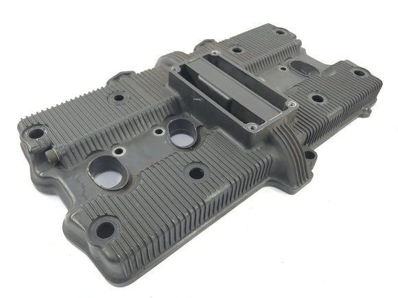 Suzuki GSX R 1100 GV73B [1990] - víko ventilu