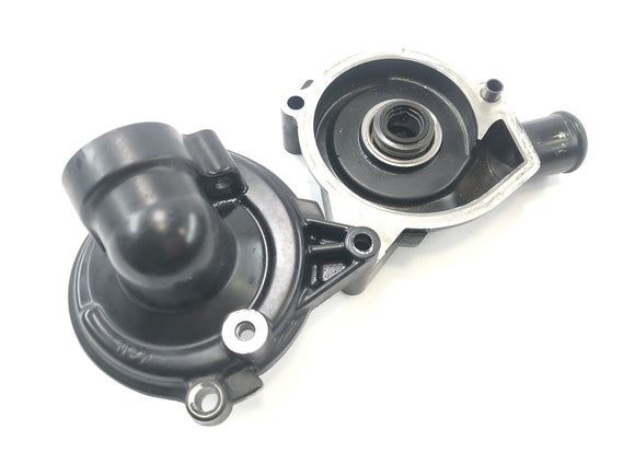 Kawasaki ZX 12 R ZXT20A [2001] - Vattenpumphuskåpa kåpa