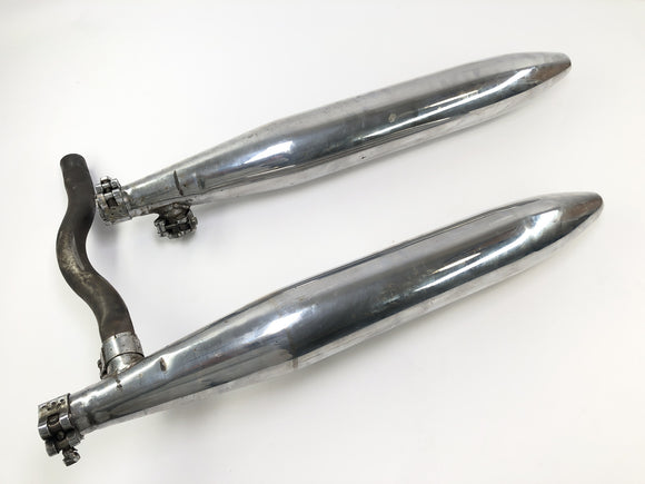 Moto Guzzi V7 Special [1971] - выхлопная глушитель влево и справа