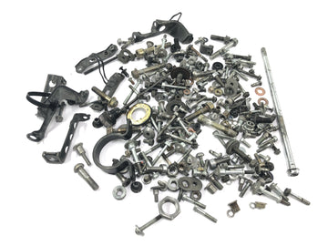 Honda CBR 900 RR Fireblade SC33 [2000] - Restteile und Schrauben Konvolut - 0