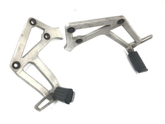 Honda XRV 750 Africa Twin RD04 [1990] - Sozius Fußrastenanlage Set Paar