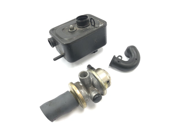 Yamaha XVS 650 Drag Star VM03 [2001] - Contêiner de ventilação da válvula de regra