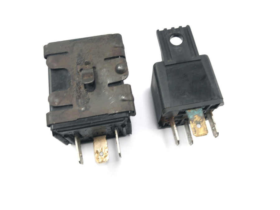 Triumph Tiger 900 T400 [1998] - комплект реле