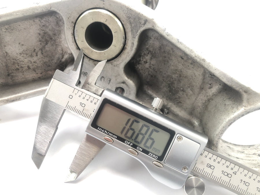 Yamaha YZF R1 RN01 [1998] - Bridge fork sotto