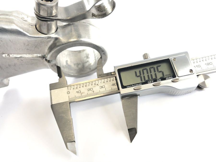 Moto Guzzi Le Mans 4 [Le Mans 3] - Fork Bridge poniżej