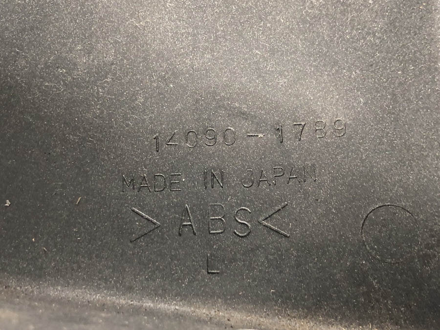Kawasaki ZRX 1200 S ZRT20A [2001] - Luftfilterboks panel venstre panel med 12V stikkontakt