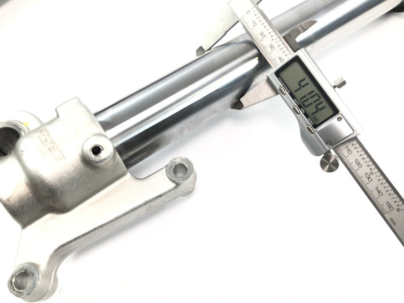 SWM SM 125 R [2018] - Telescopic fork with axle