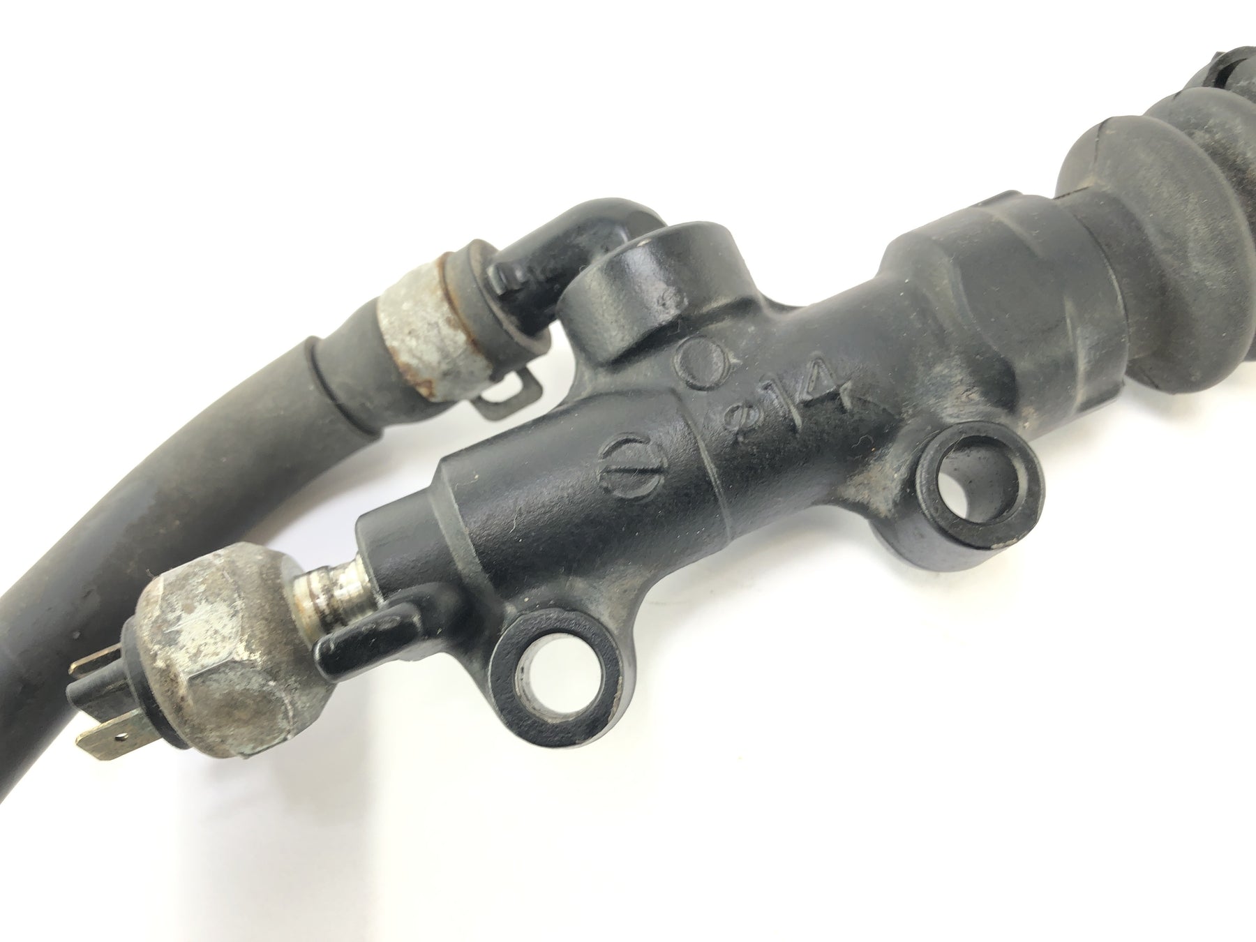 Triumph Thunderbird 900 T309RT [1996] - Rear brake pump