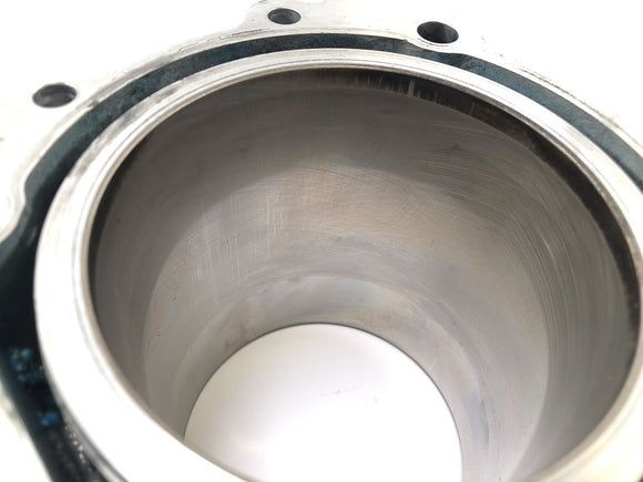 Aprilia Rst 1000 Futura [2002] - Cilinder met zuigers achterin