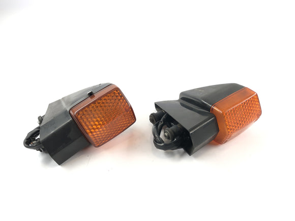 Honda CBR 1000 F SC24 [1991] - Сигнал поворота спереди влево и справа