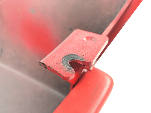 Suzuki GSX R 1100 GV73B [1990] - kryt sedadla Socius vzadu