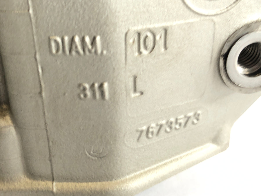 BMW R 1150 R R21 [2002] - Cylinder with piston left