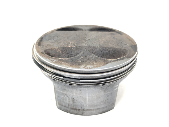 KTM 640 LC4アドベンチャー[2000]  - ピストン付きのシリンダー