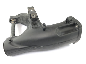 Moto Guzzi Stelvio 1200 4V [2009] - Hinterradschwinge Schwinge Kardantunnel