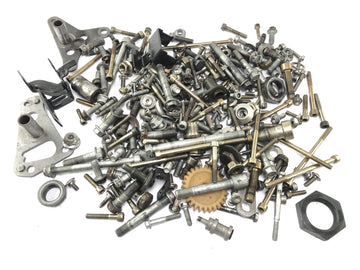 Aprilia SL 1000 Falco PA [2000] - Los tornillos y las piezas residuales se convolidan - 0