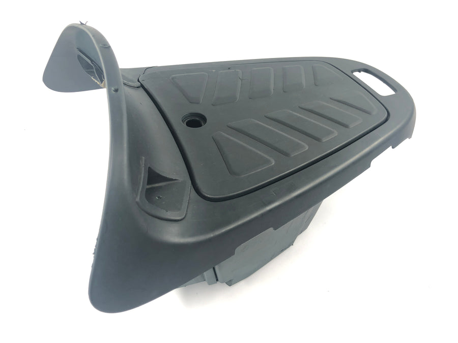 BMW C1 125 [2002] - Gepäckfach Topcase Staubox hinten Kunststoffdeckel Batteriekasten
