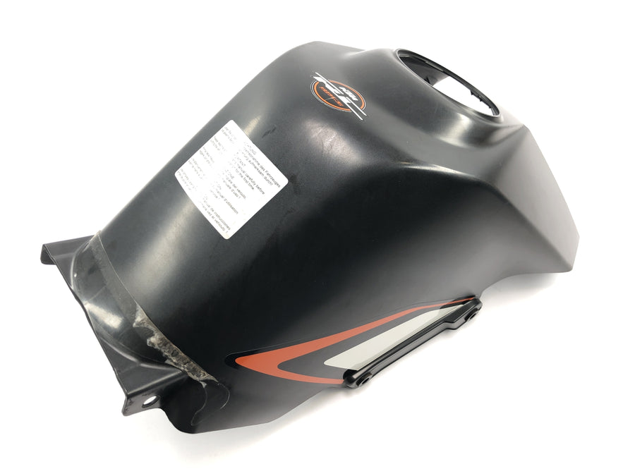 KTM RC 125 [2016] — tvertnes vāks, tvertnes apvalks, tvertnes vāks, augšējais apvalks