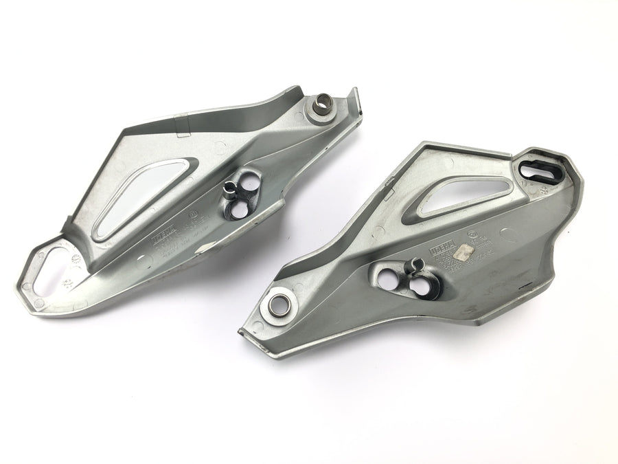 BMW R 1200 R R1ST [2008] - Supporto faro, supporto indicatore anteriore