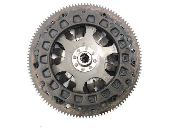 BMW R 1200 GS Adventure R12 [2012] - Kytkentäkytkin heilahti pyörän vauhtipyöräpyörä