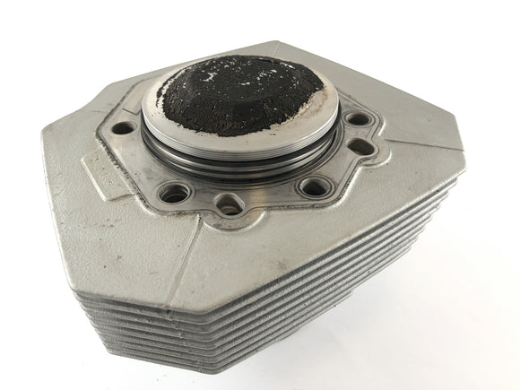 Moto Guzzi 1200 Sport [2007] - Cylinder med kolvar till vänster