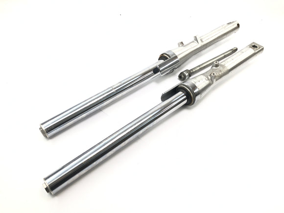 Yamaha XVS 650 Drag Star VM03 [2001] - Haarukka Telegabel akselilla