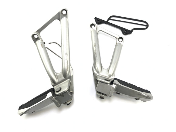 BMW R 1100 S R11 [2005]  - 左右にホルダーを備えた小児のフットレスト