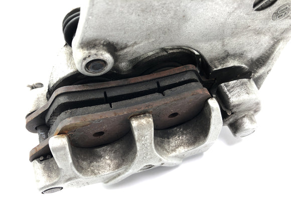 KTM 950 SM LC8 [2008] - Jarrujen paksuus takana ankkurilevyllä